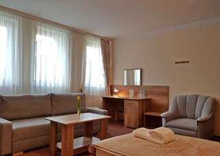 Отель Hotel Vector Тарново-Подгурне Двухместный номер с 2 отдельными кроватями-2