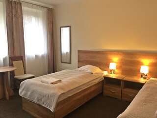 Отель Hotel Vector Тарново-Подгурне Двухместный номер с 2 отдельными кроватями-4